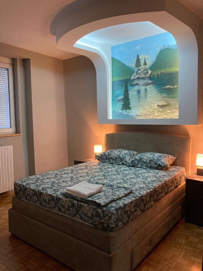 Apartment Dunja Center Welcome Novi Sad Buitenkant foto