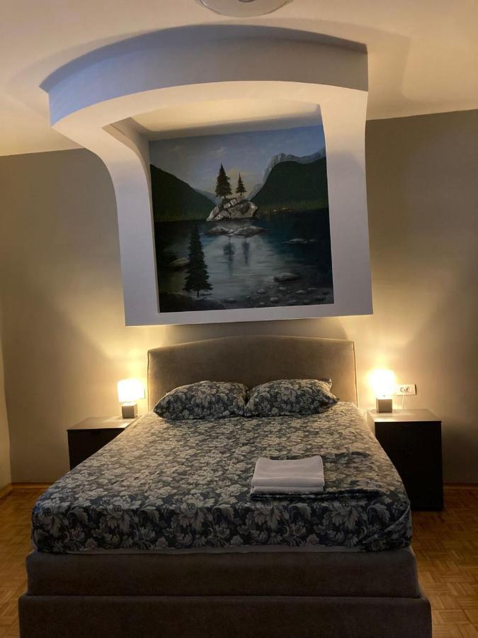 Apartment Dunja Center Welcome Novi Sad Buitenkant foto