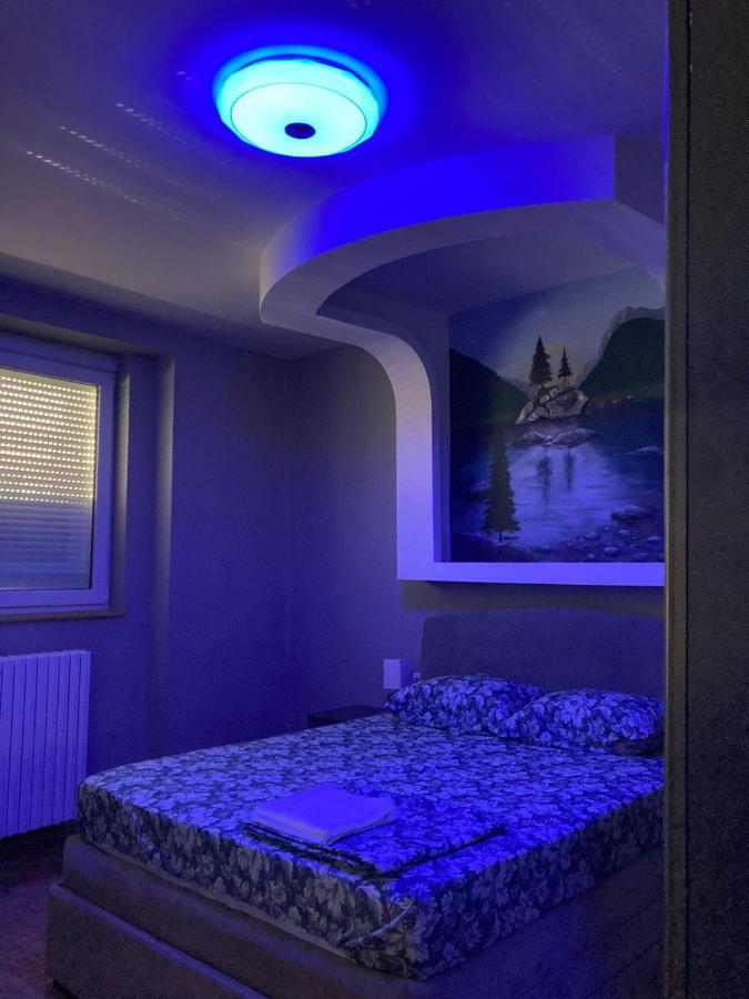 Apartment Dunja Center Welcome Novi Sad Buitenkant foto