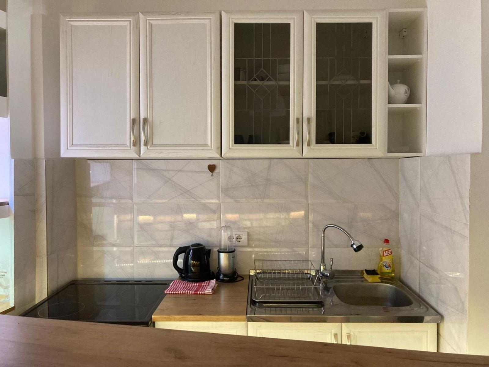 Apartment Dunja Center Welcome Novi Sad Buitenkant foto